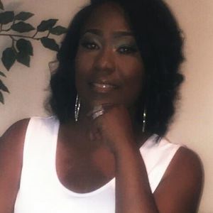 Meet your Posher, Lashunda